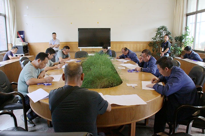 岗位练兵强手艺 手艺交锋展风范——后所煤矿公司乐成举行装载机司机手艺竞赛